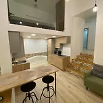 Zema5 Old Town Loft Apartmán *