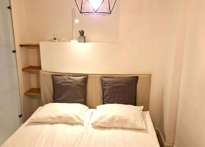 Zema5 Old Town Loft *